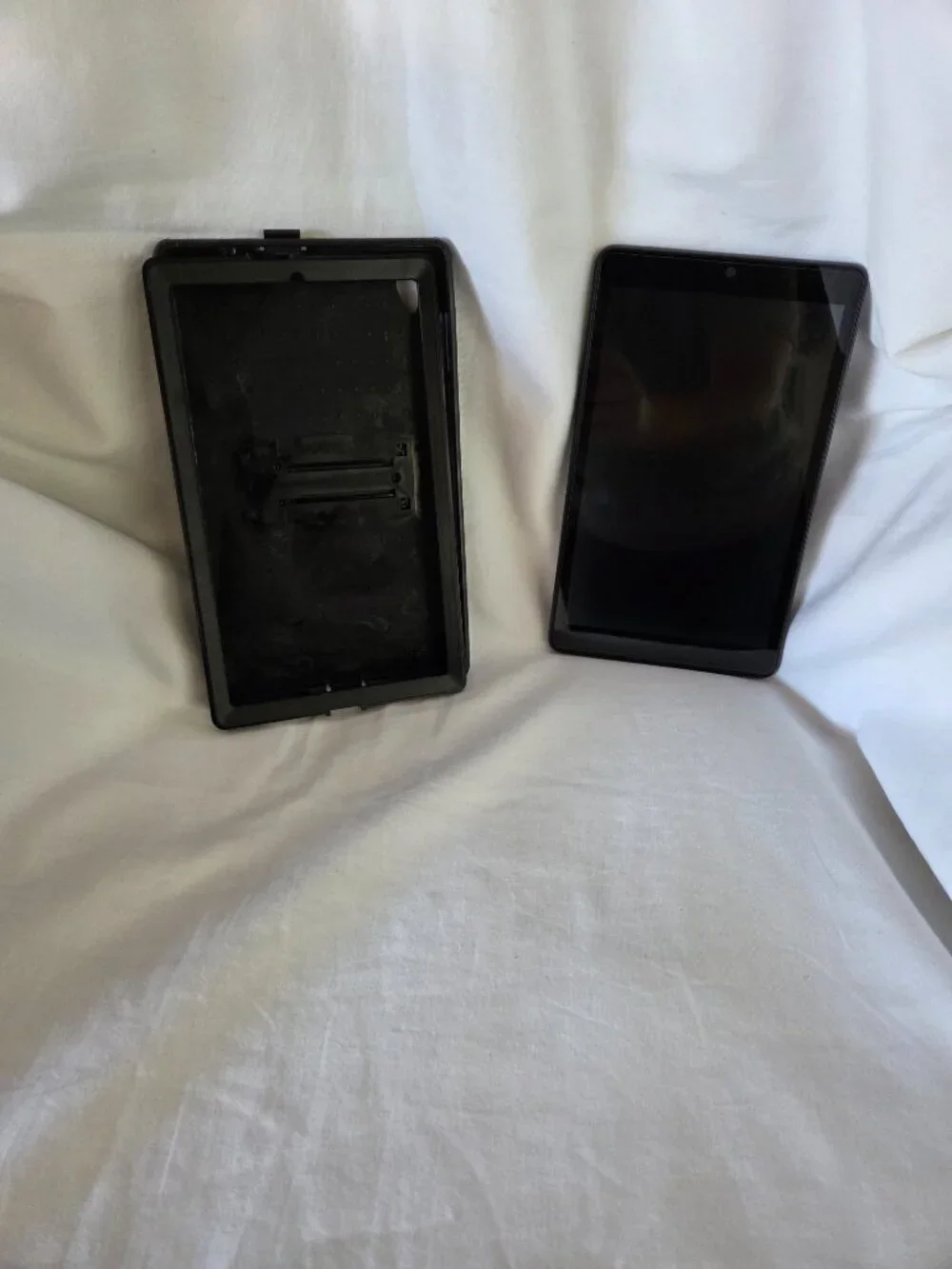 EUC Alcatel JOY TAB 2 8IN